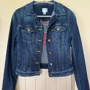 GUESS Women's Blue Denim Jacket